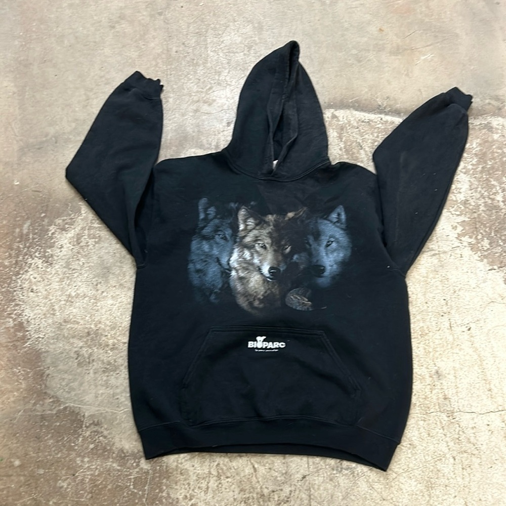 Wolf hoodie gorpcore outdoors